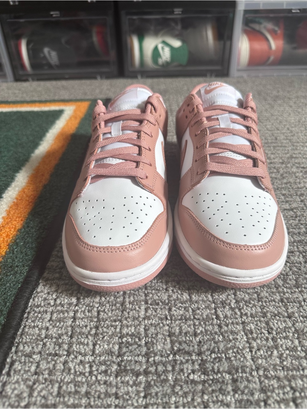 New Nike Women’s Dunk Low Rose Whisper size 8.5 - Picture 3 of 5